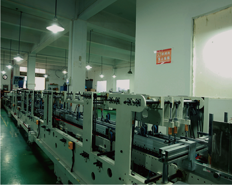 Gluing Machine